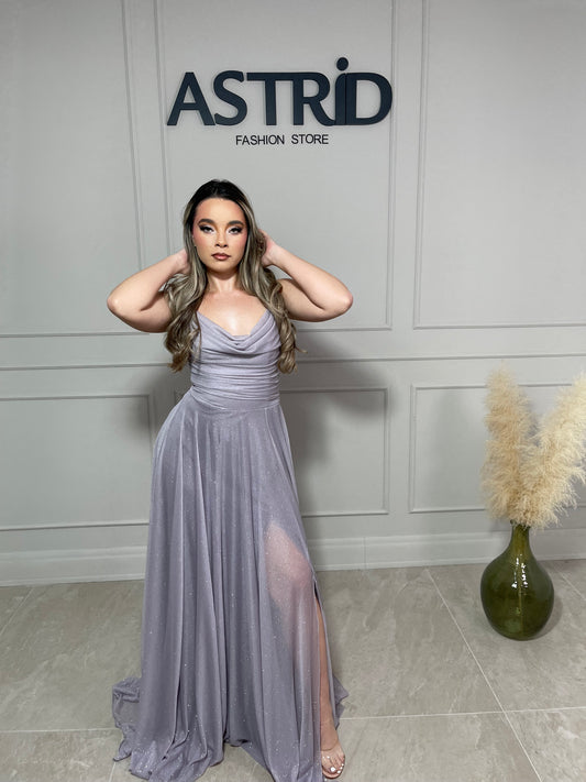 Rochie Helga lungă bretele subțiri bust căzut și inserții sclipici