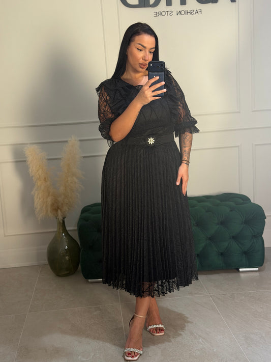 Rochie Agatha midi in clos din dantela cu maneci 3/4