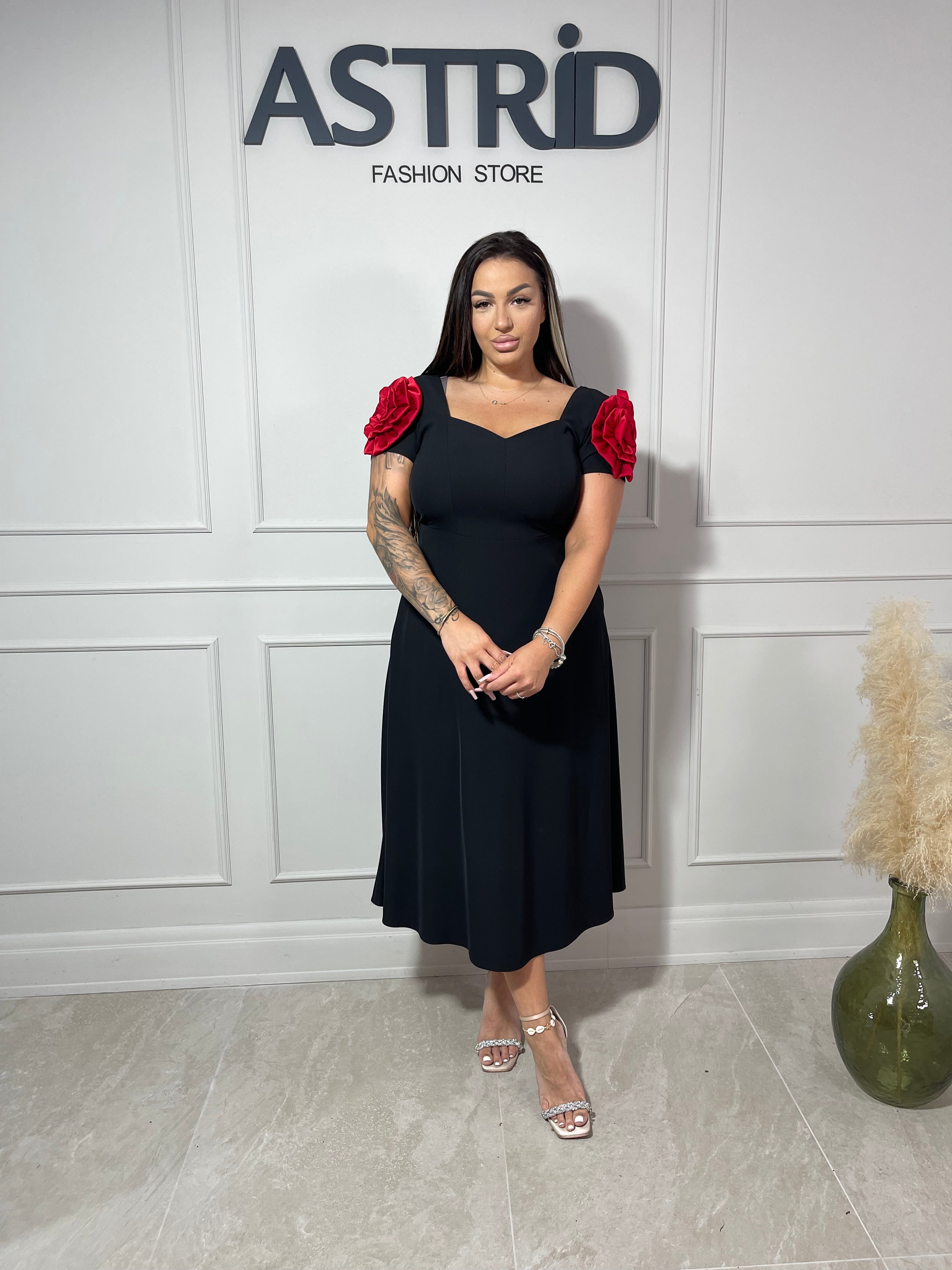 Rochie Olivia midi în cloș mânecă din flori