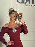 Rochie Dalma midi cu maneci tip barcuta si brosa la bust