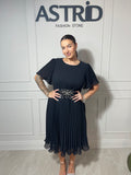 Rochie Luna plisată neagră cu mânecă clopot și pietre în talie