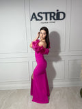Rochie Bella lungă cu mânecă bufantă și aplicații perle