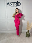 Rochie Sofia midi fucsia funda din satin pe umăr