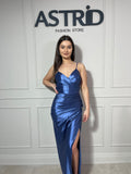 Rochie Devon lungă din licra pe corp crăpătură pe picior și corset la spate