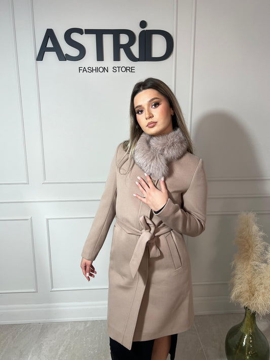 Palton Mira din cașmir cu blană naturală și cordon în talie