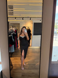 Rochie Adela midi cu aplicatii pietre argintii si umeri tip barcuta