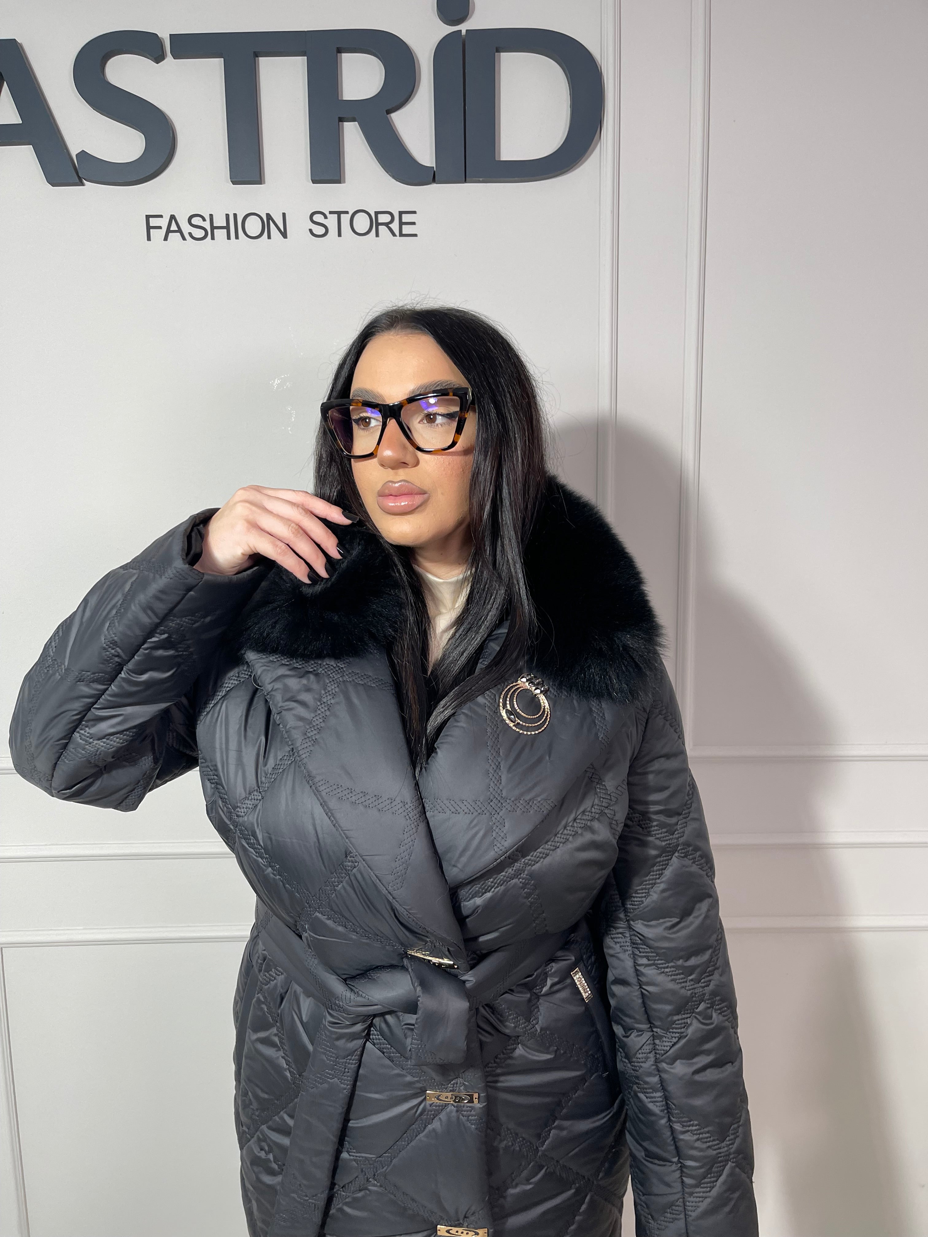 Geaca Freya lungă cu balana la guler și cordon în talie