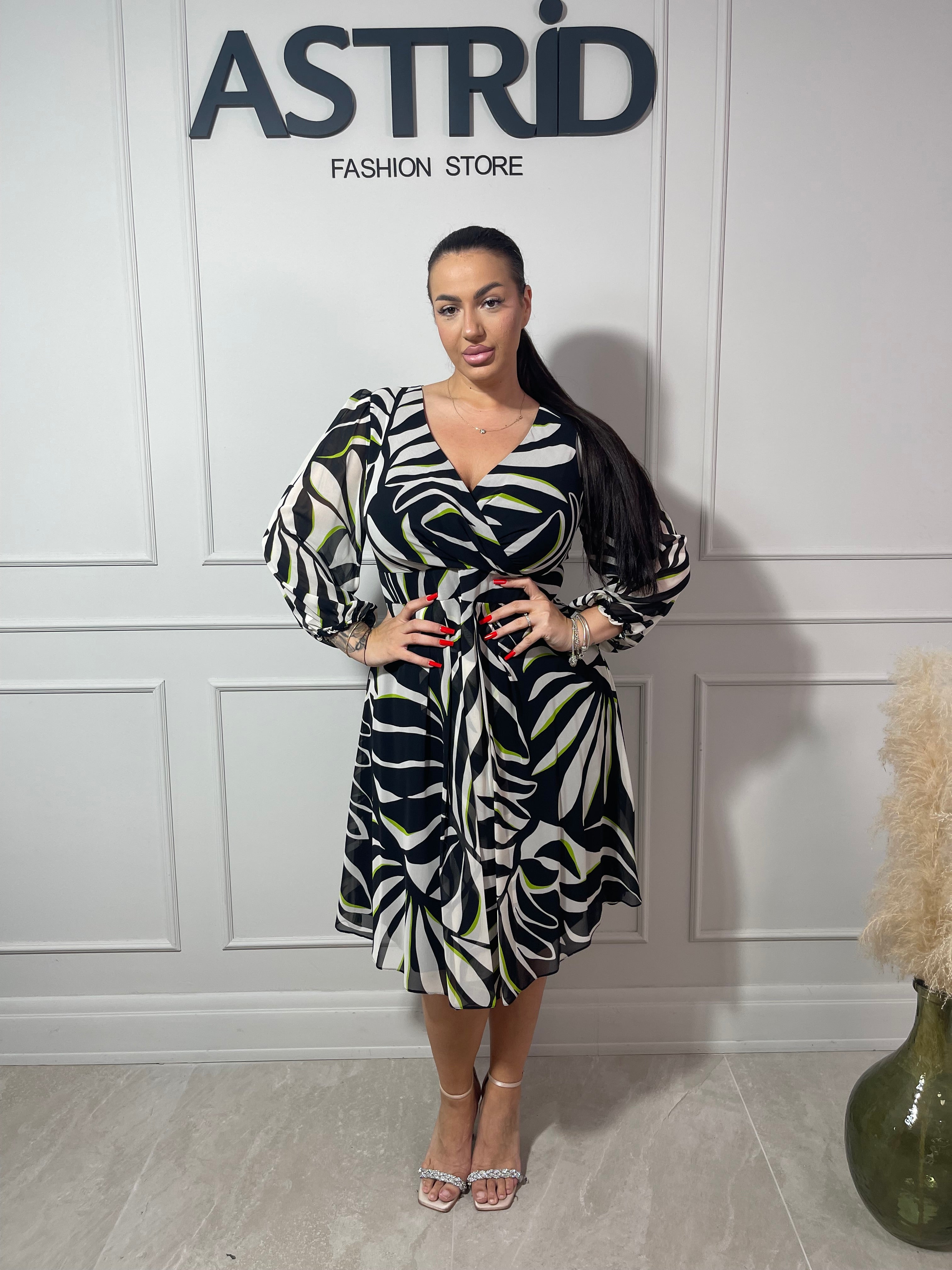 Rochie Bela midi în cloș cu imprimeu zebra