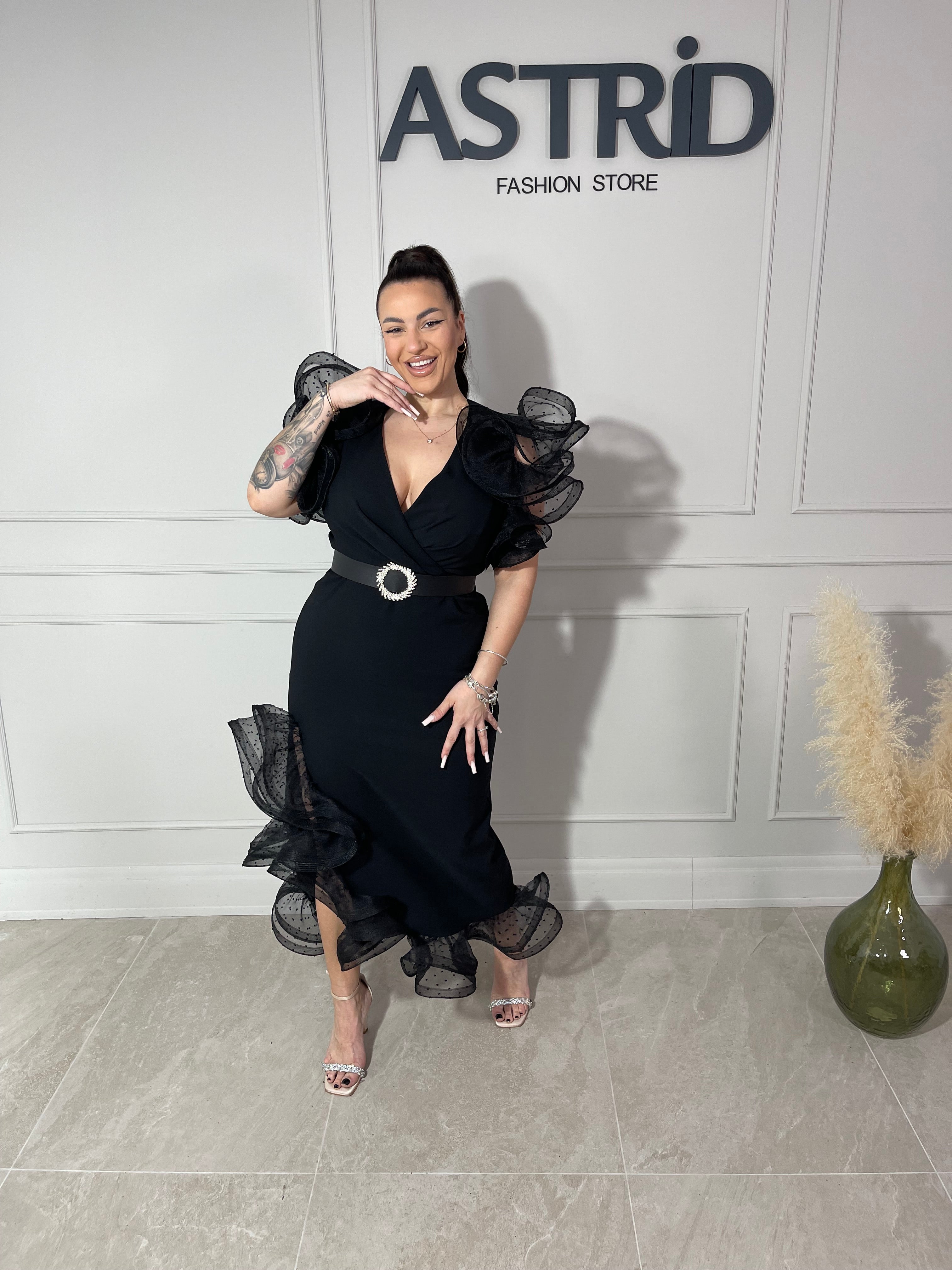 Rochie Elisa midi cu aplicații volane la umăr și picior curea în talie