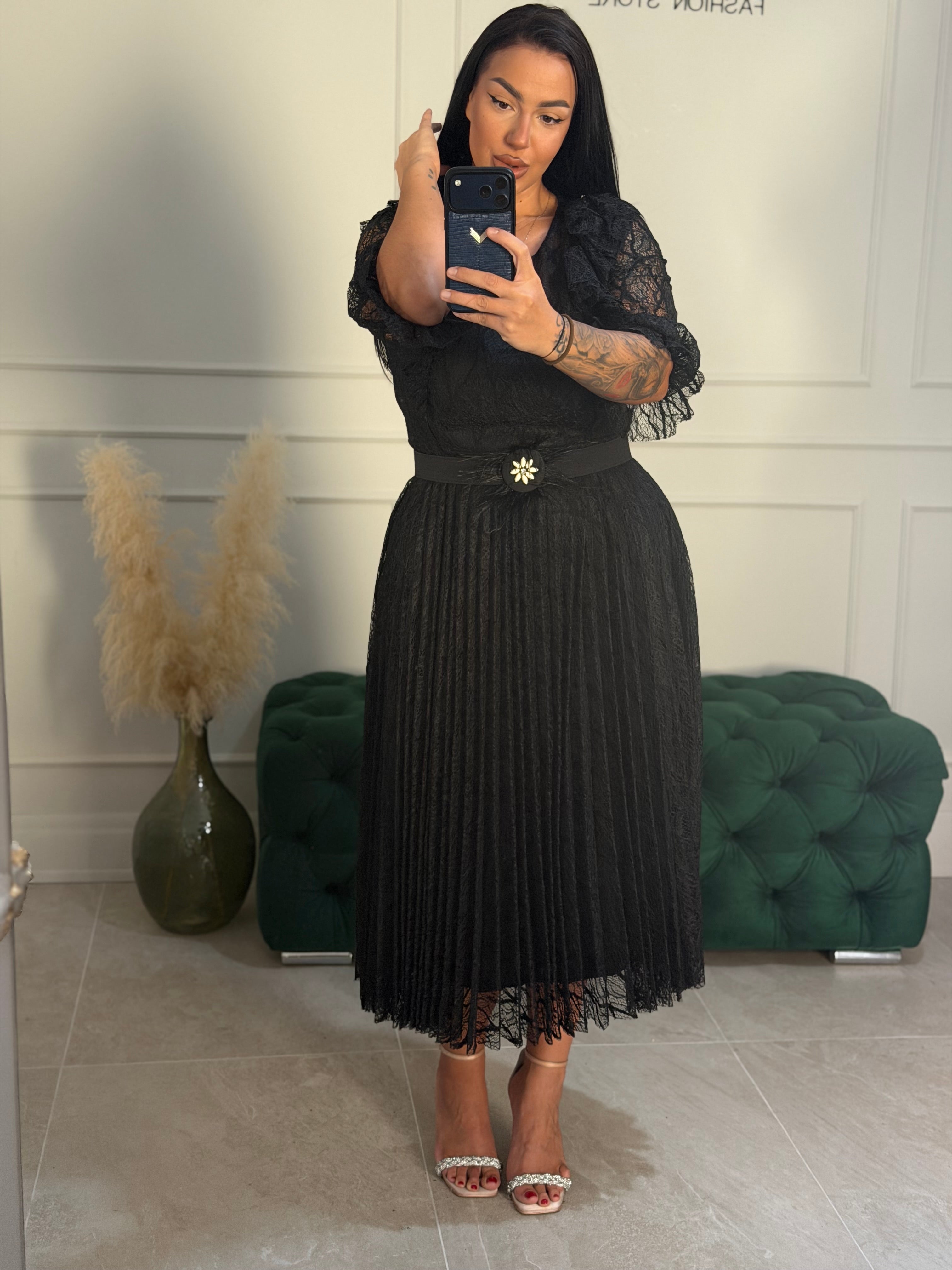 Rochie Agatha midi in clos din dantela cu maneci 3/4