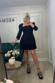 Rochie Nicky tip sacou cu volane negre