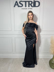 Rochie Donna lungă din satin umeri căzuți și falduri în talie