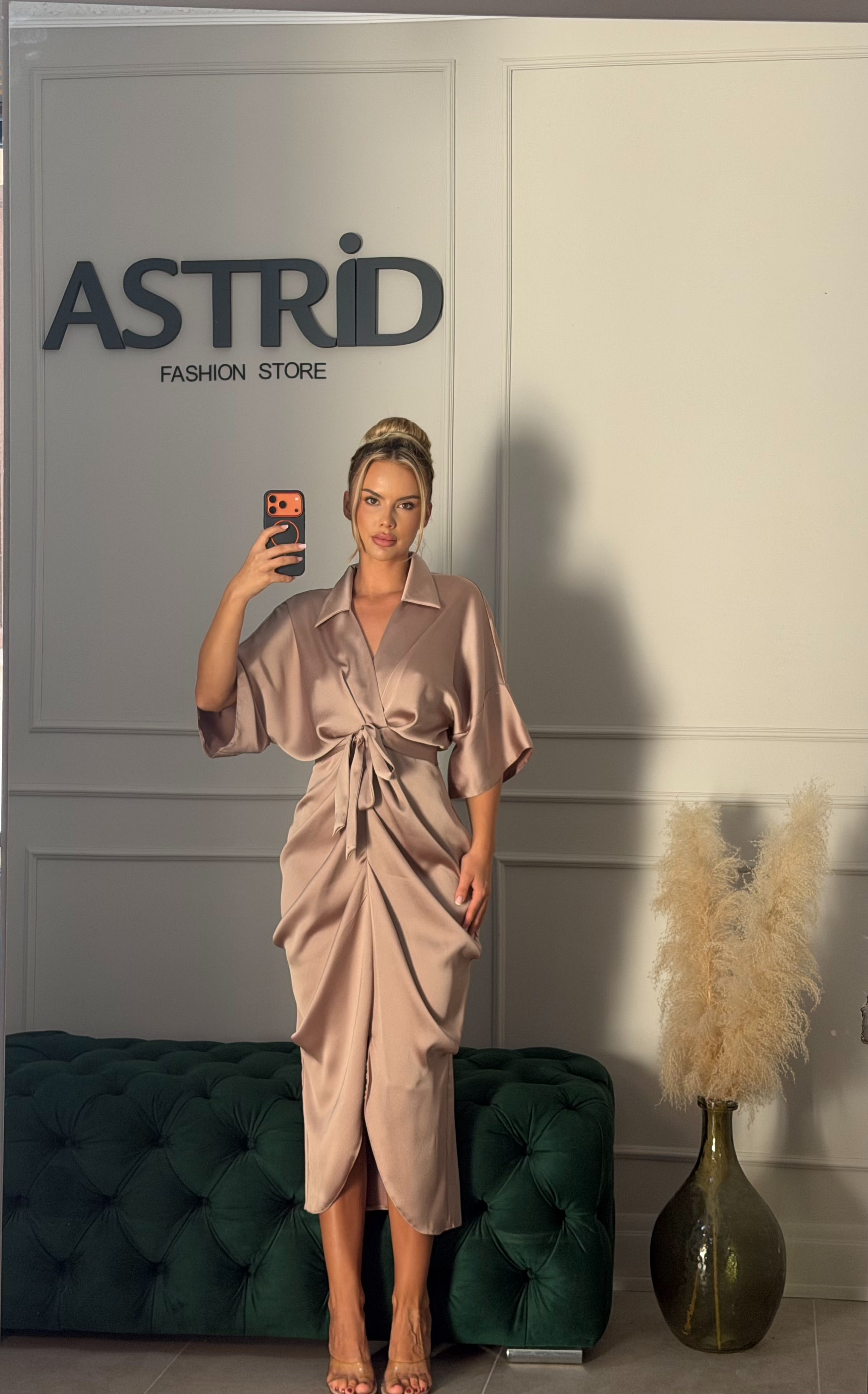 Rochie Any midi din satin cu încrețituri in talie