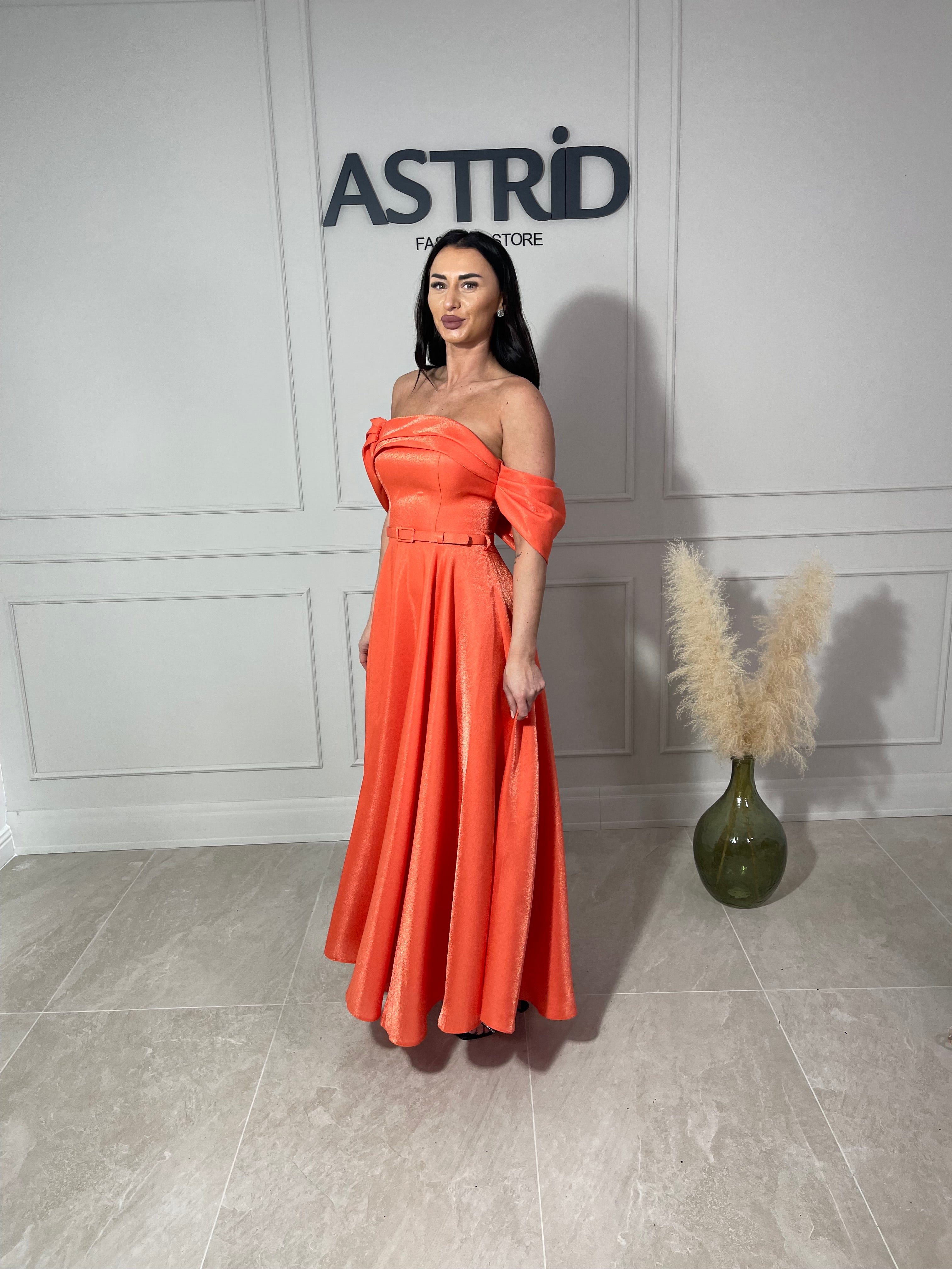 Rochie Monique midi din tafta cu decolteu tip bărcuță