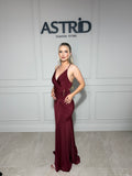 Rochie Roberta lunga din licra cu accesoriu auriu in talie si spate gol