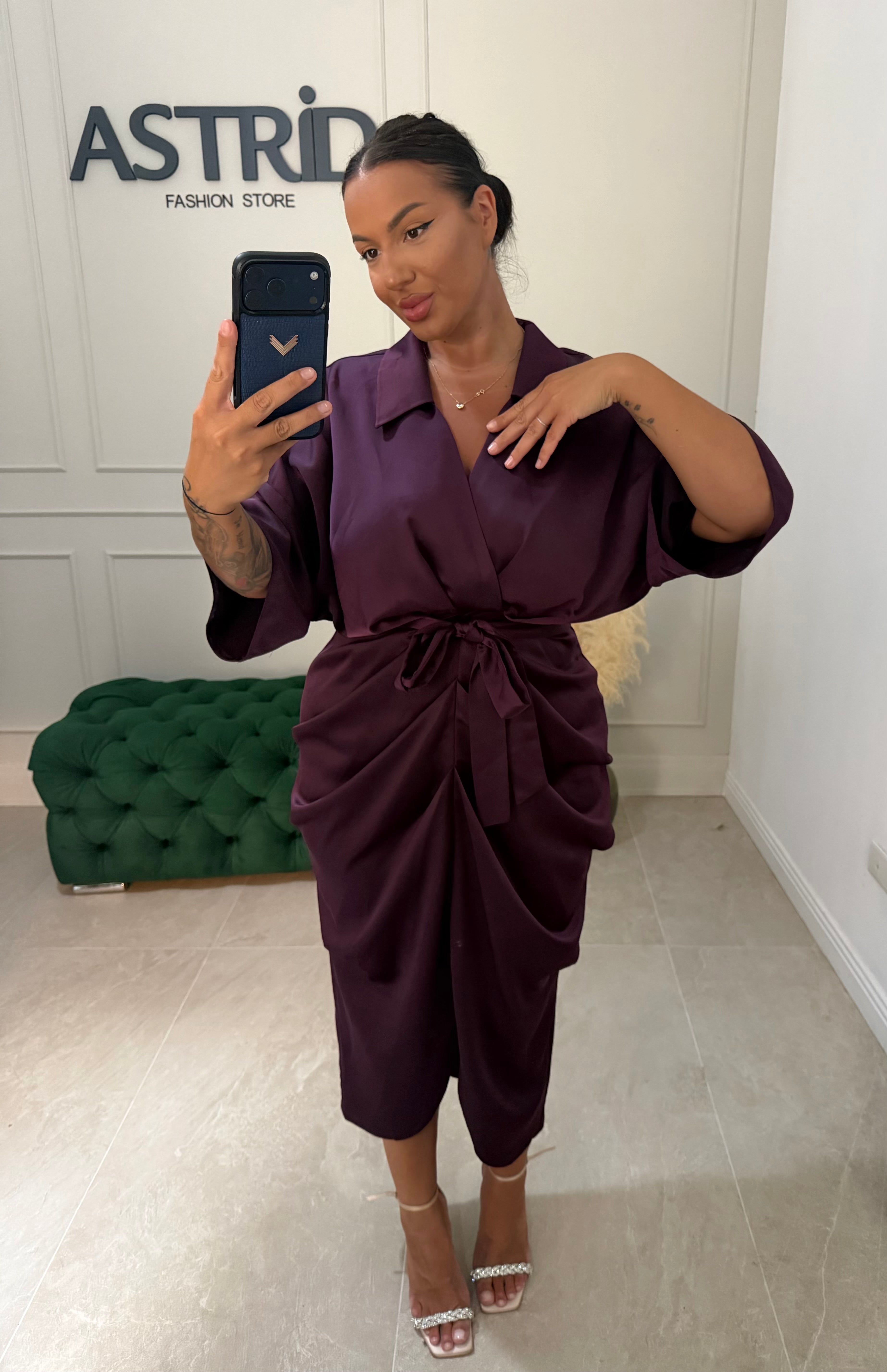 Rochie Ansy midi din satin cu încrețituri in talie