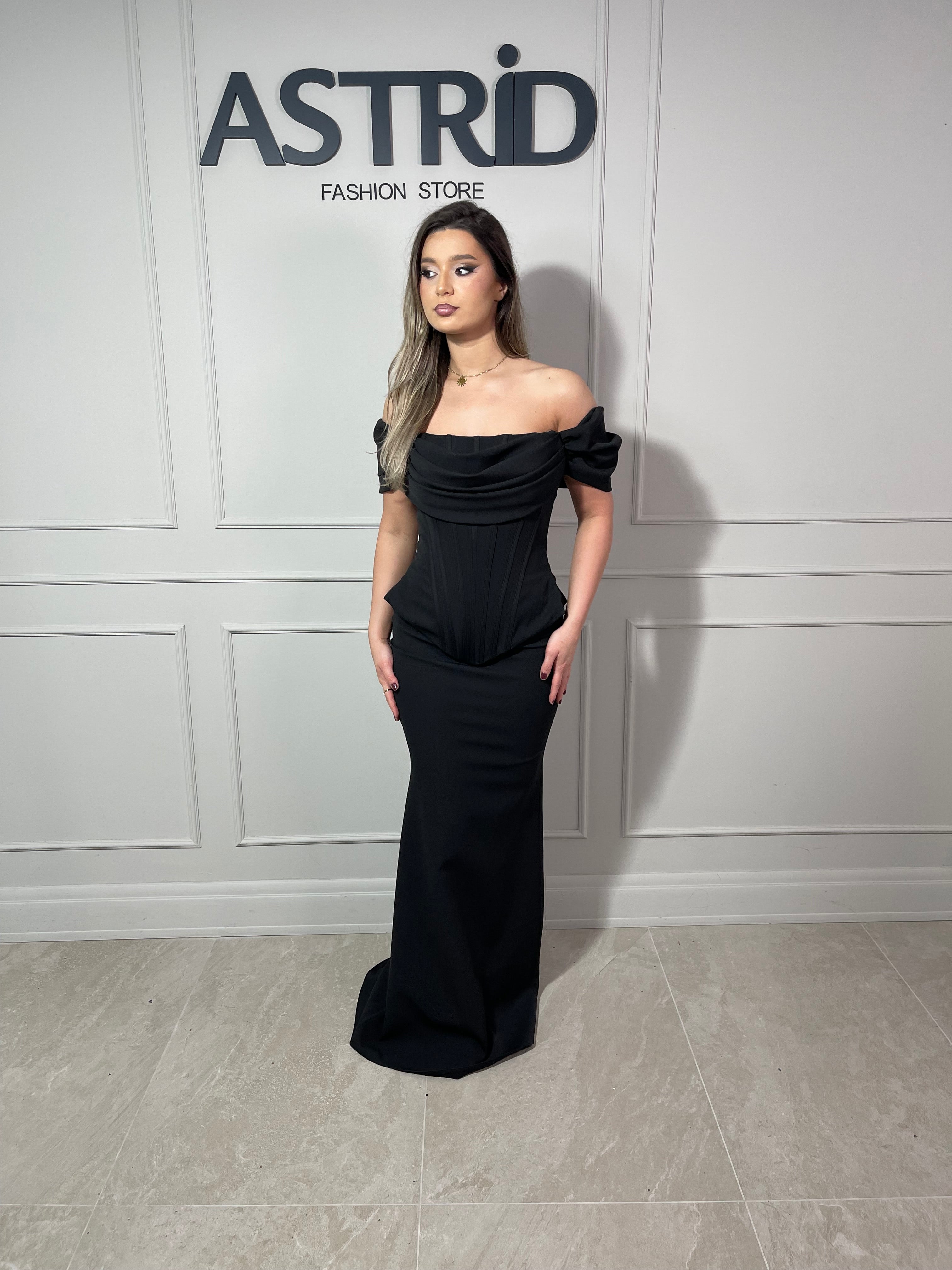 Rochie Clare lungă tip corset cu umeri căzuți