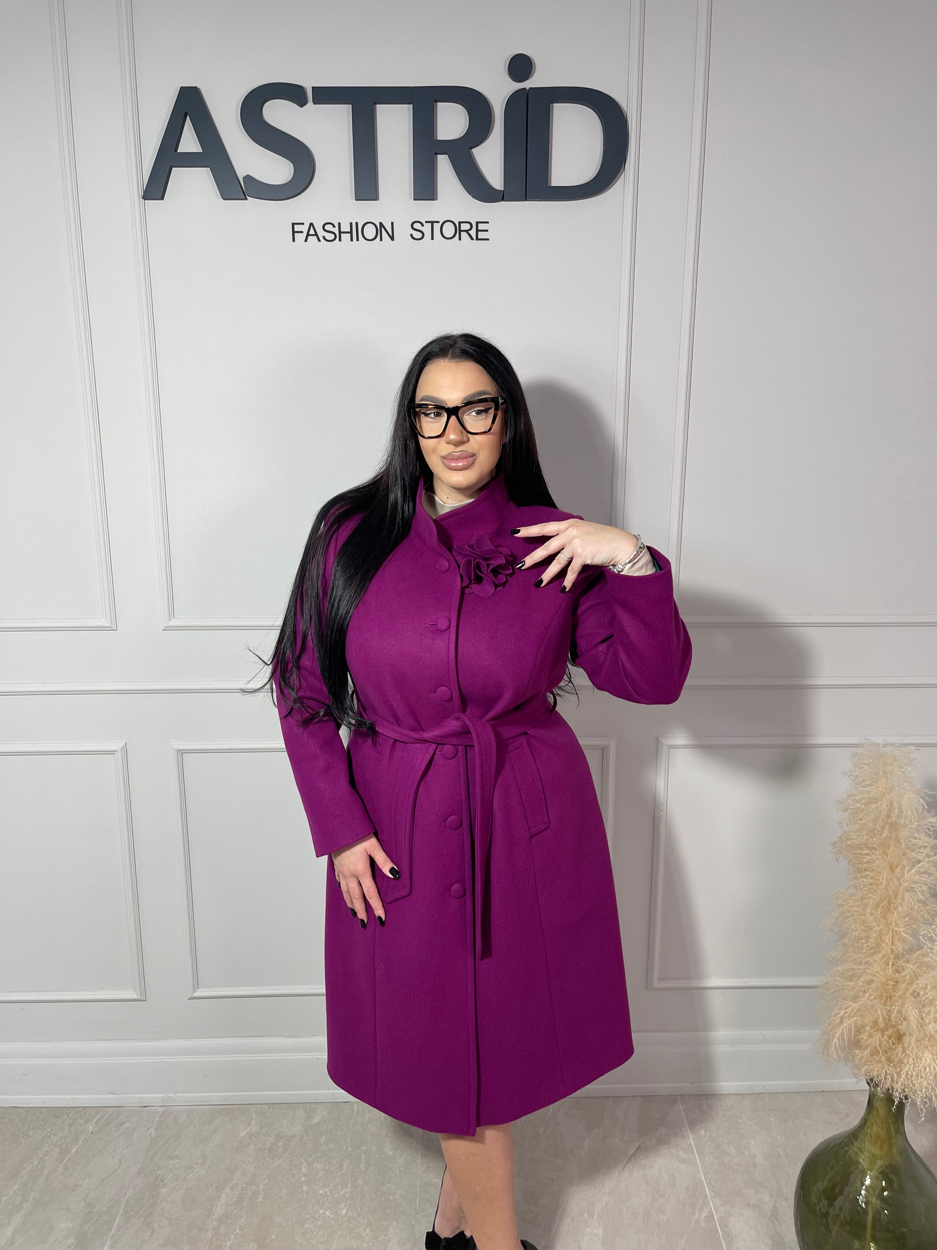 Paton Gart închidere cu naturi cordon în talie și accesoriu floare