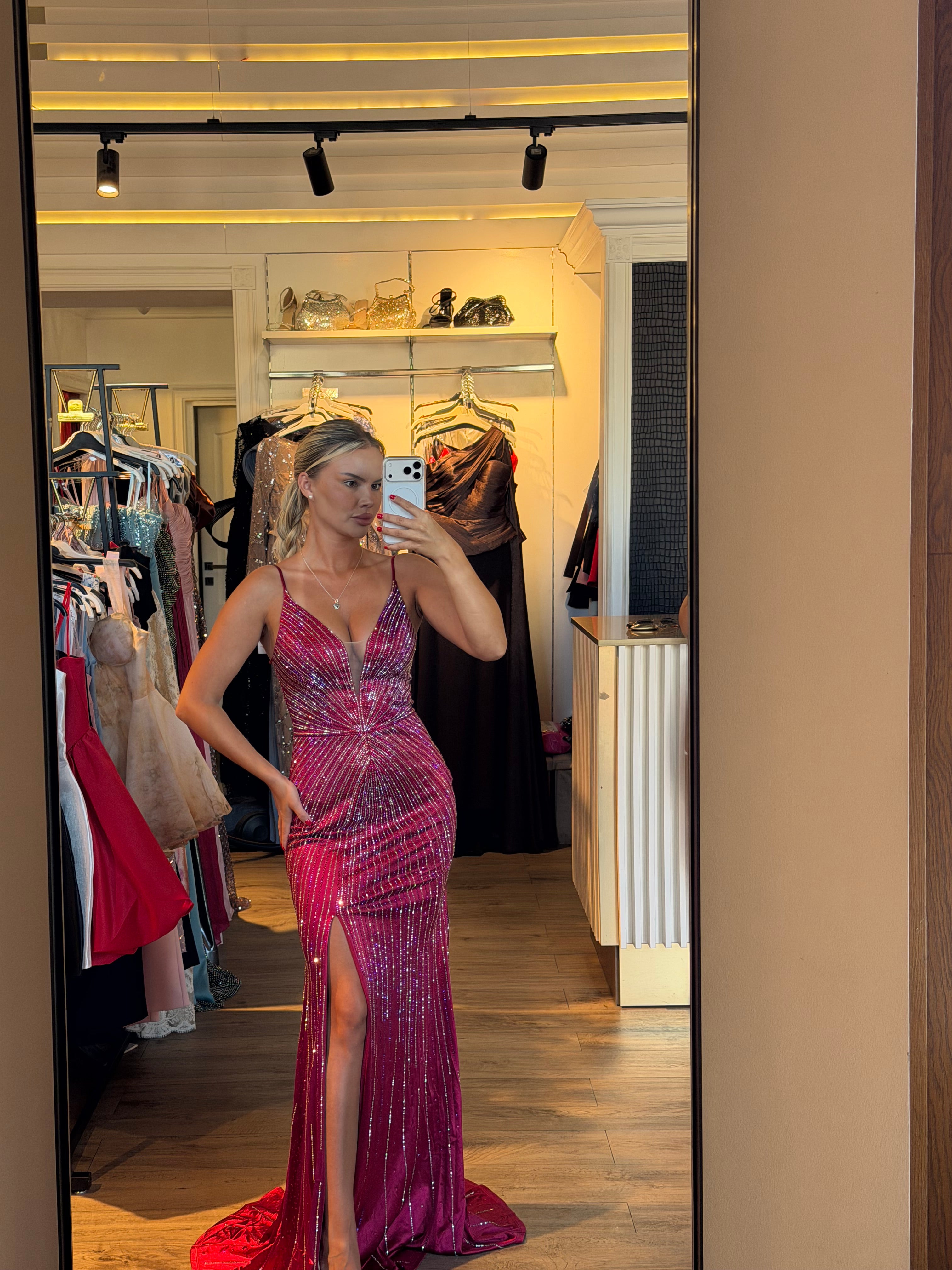 Rochie Crista lunga decorata cu pietre si corset