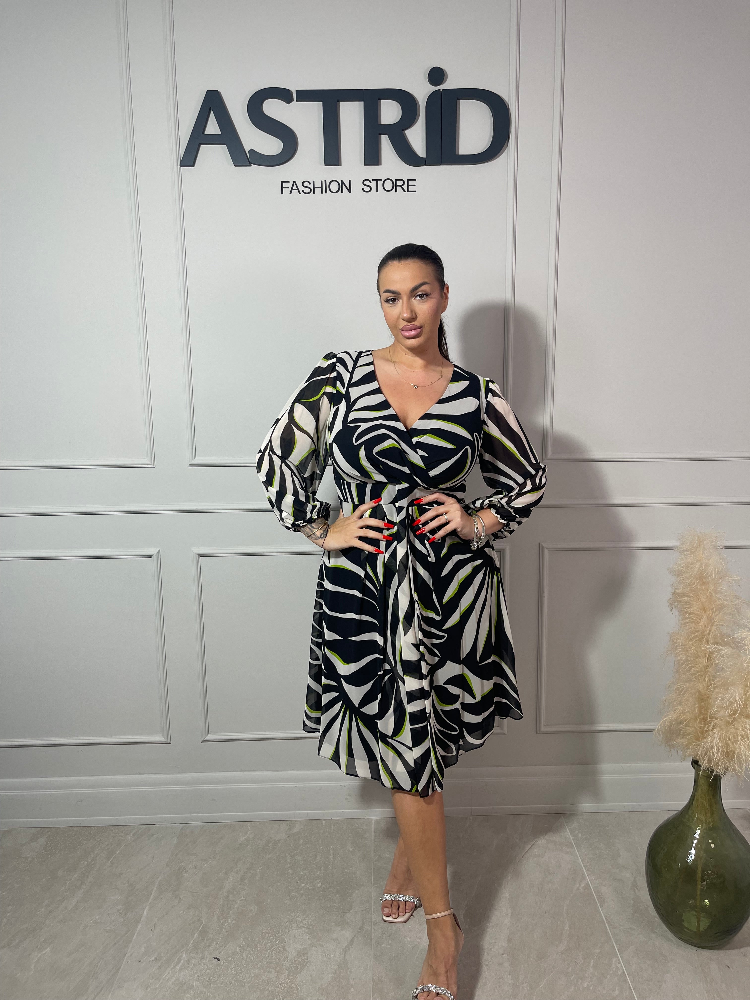 Rochie Bela midi în cloș cu imprimeu zebra