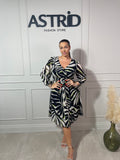 Rochie Bela midi în cloș cu imprimeu zebra