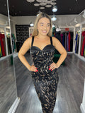 Rochie Olga midi, neagra, accesorizata cu insertii de dantela si paiete pe partea din fata, cupe din tafta, bretele late