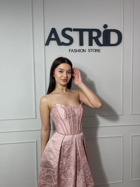 Rochie Leila lungă tip corset aplicații pietre la bust și crăpătură pe picior