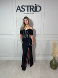 Rochie Erin lungă tip corset mâneci căzute ai aplicații pietre