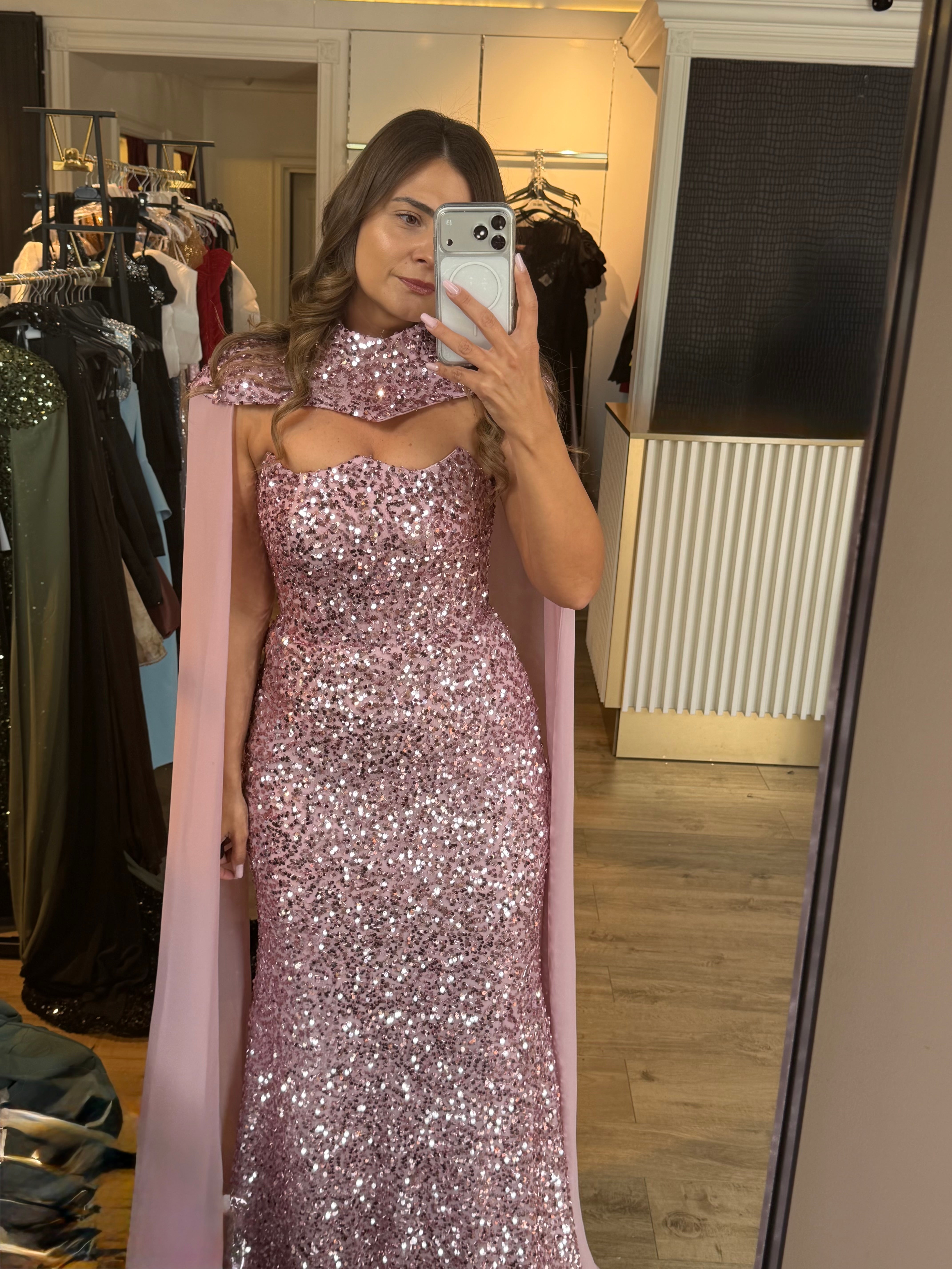 Rochie Madelia lunga din paiete cu capa din voal