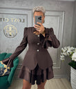 Rochie Vanessa scurta tip sacou cu volan din satin