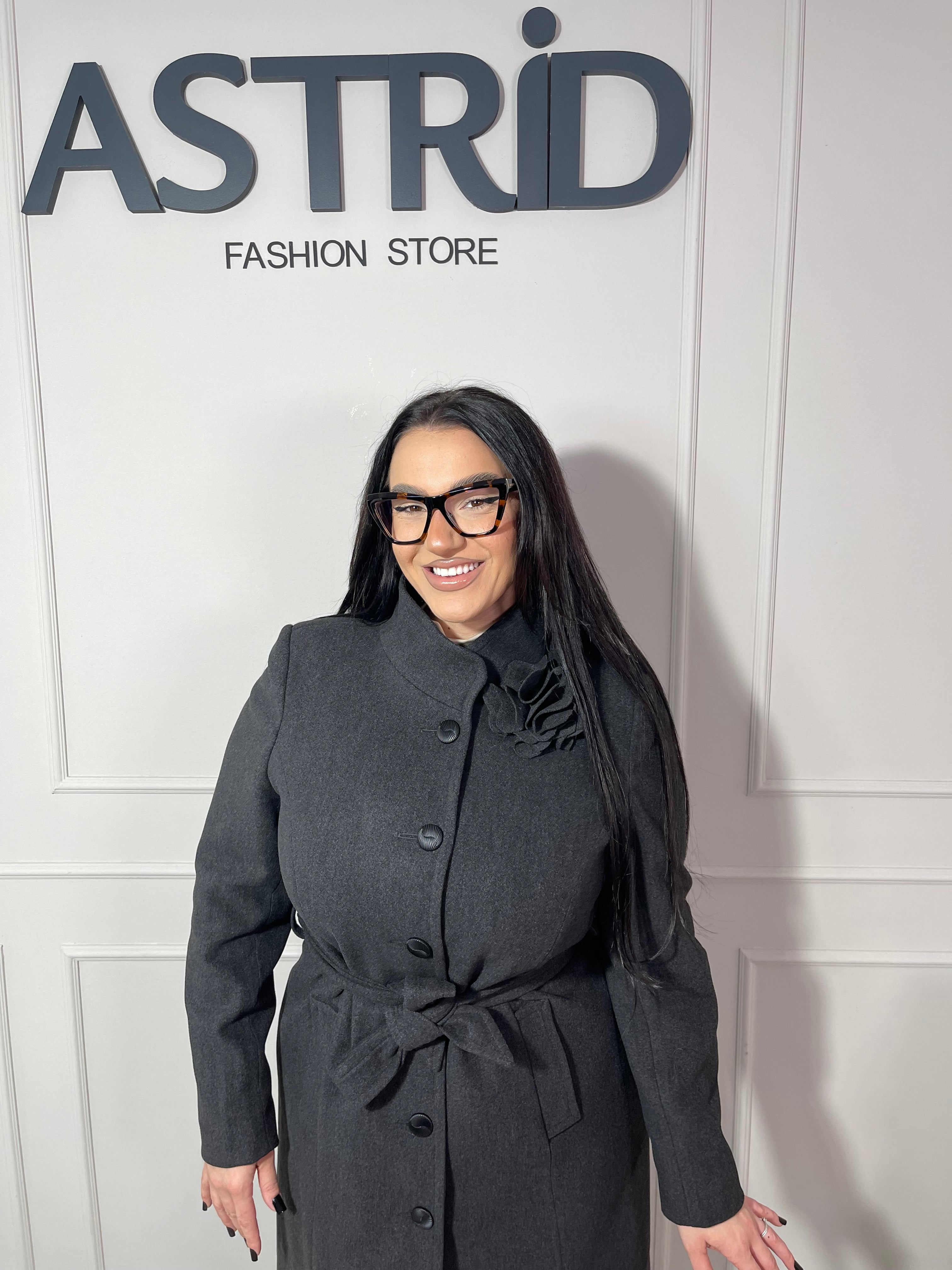 Paton Gart închidere cu naturi cordon în talie și accesoriu floare