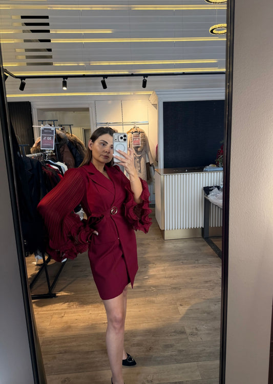 Rochie Pelly stil sacou cu maneci plisata si evazate