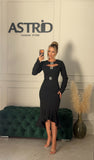 Rochie Livi midi cu decupaj la bust si accesorii argintii