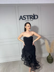 Rochie Romana midi cu volane pe picior și pietre la bust