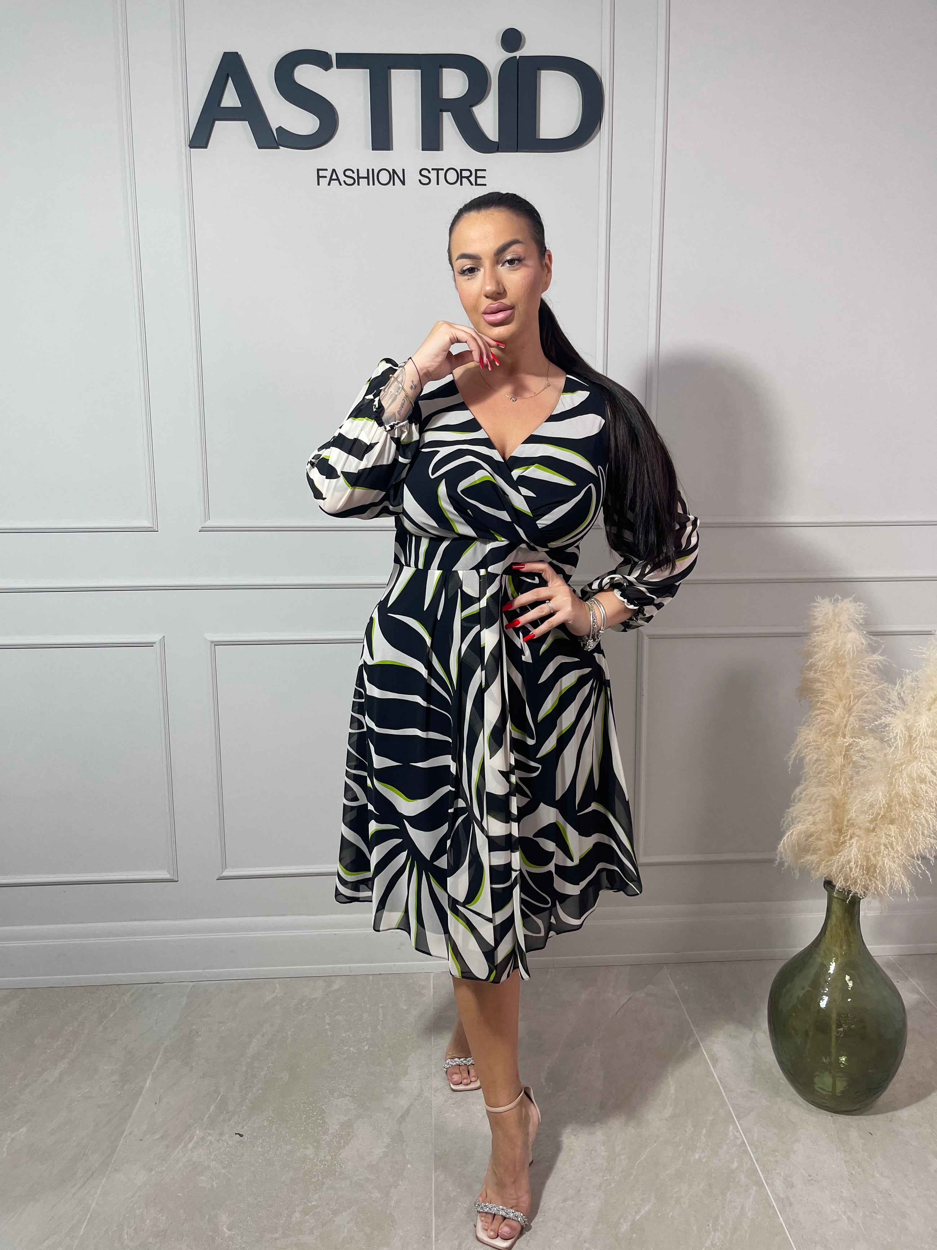 Rochie Bela midi în cloș cu imprimeu zebra