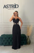 Rochie Darcie lunga neagra din mătase naturală si talie accesorizata cu flori