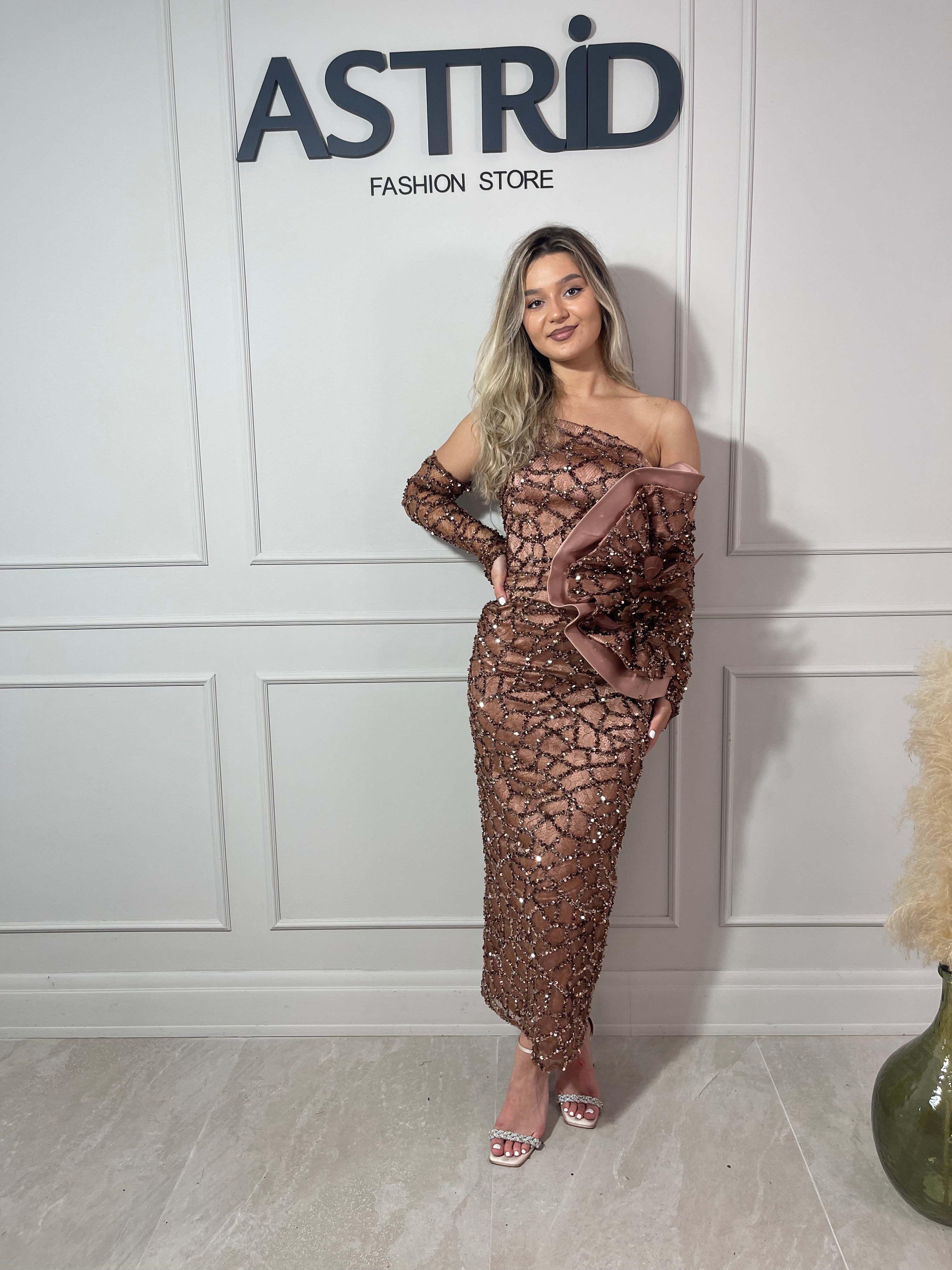 Rochie Belize midi cu mâneci detașabile și aplicații paiete și sclipici