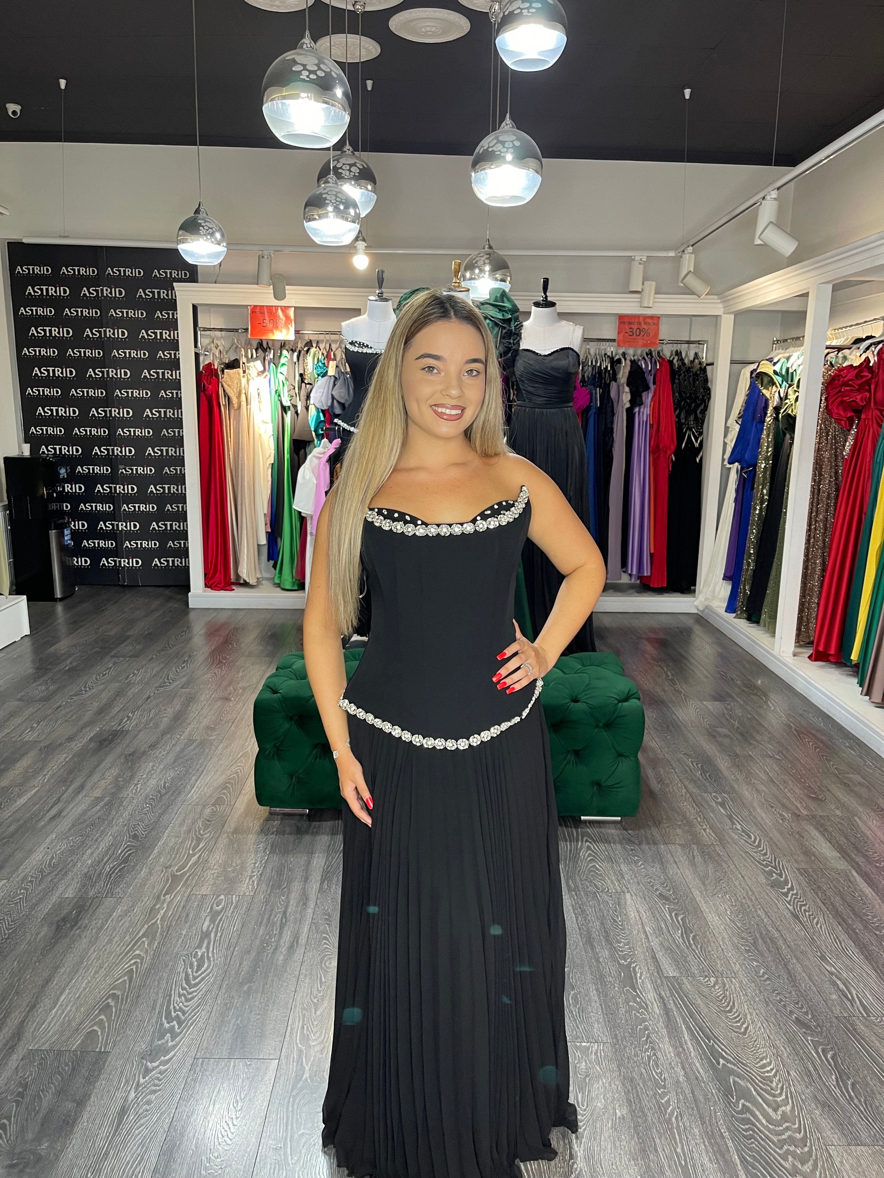 Rochie Gloria lungă plisată aplicații pietre la bust și talie