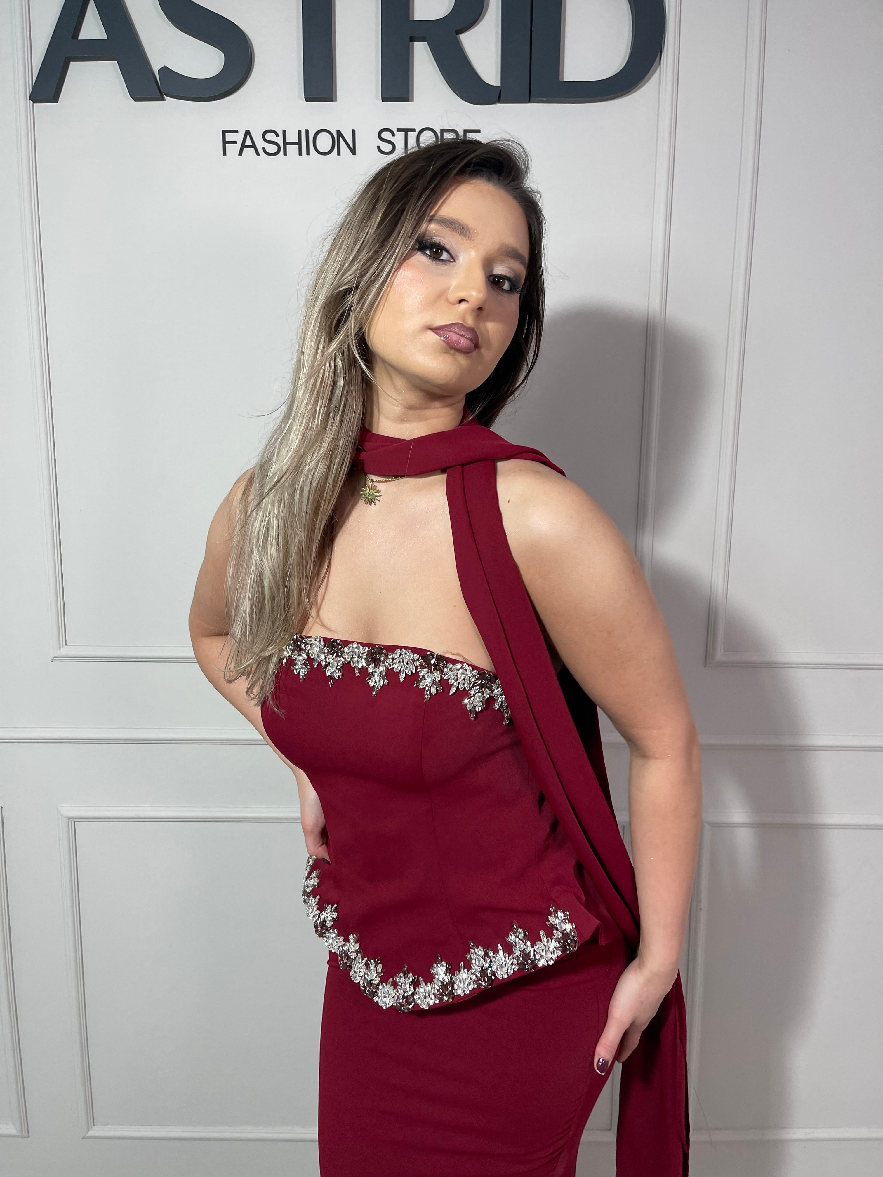 Rochie Evea lungă tip corset cu pietre și eșarfă