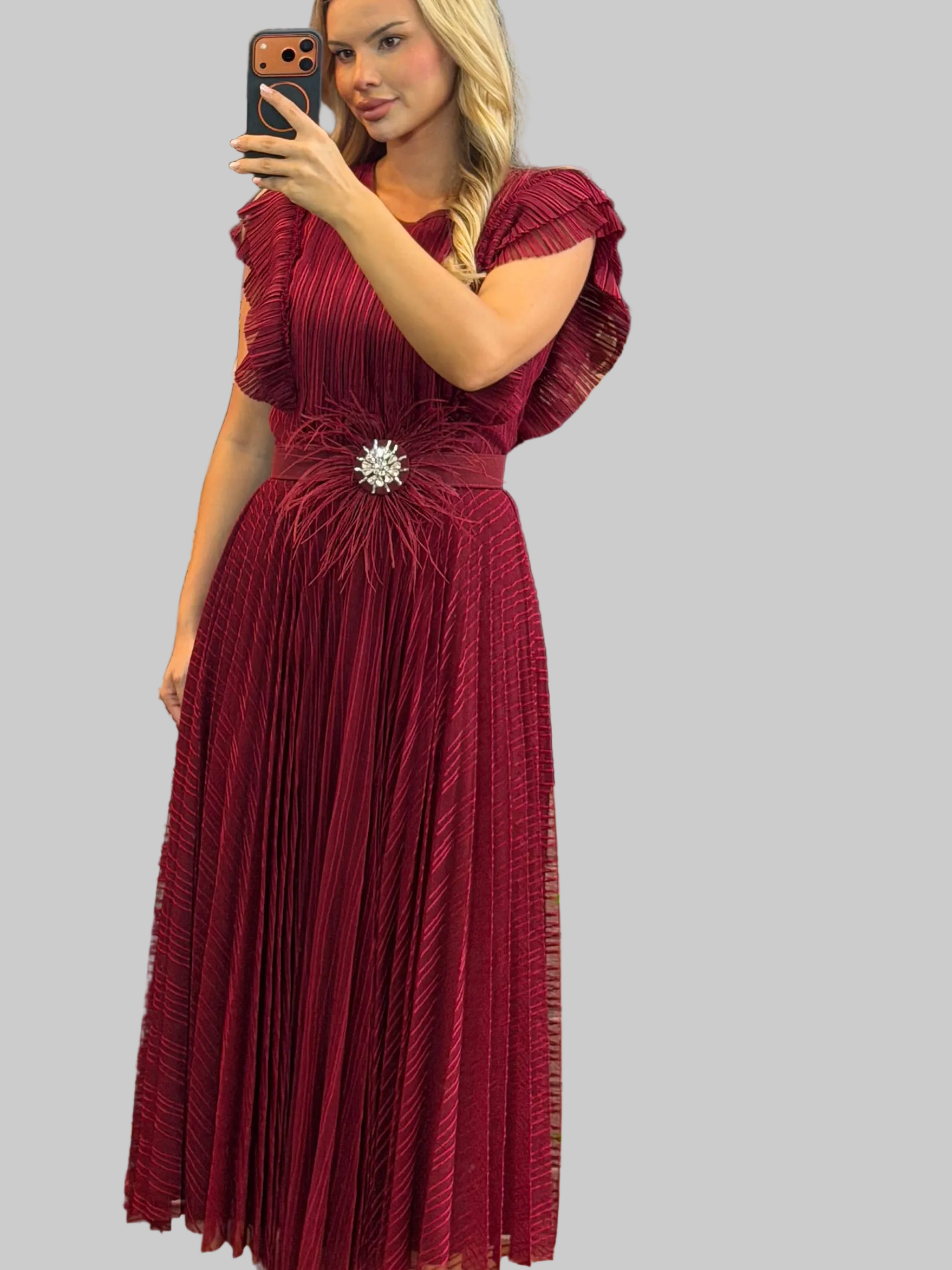 Rochie Betul midi din dantela fina si curea in talie