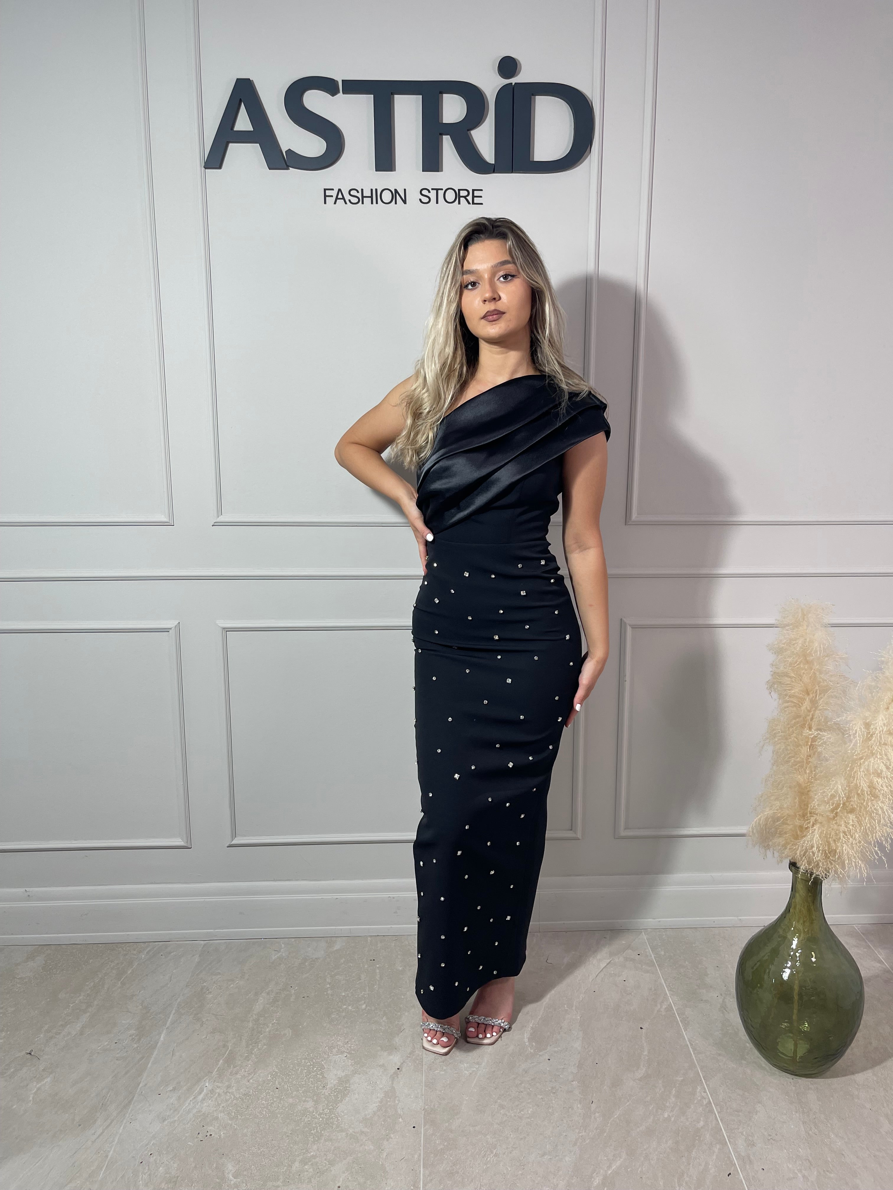 Rochie Bria midi satin la bust și aplicații pietre