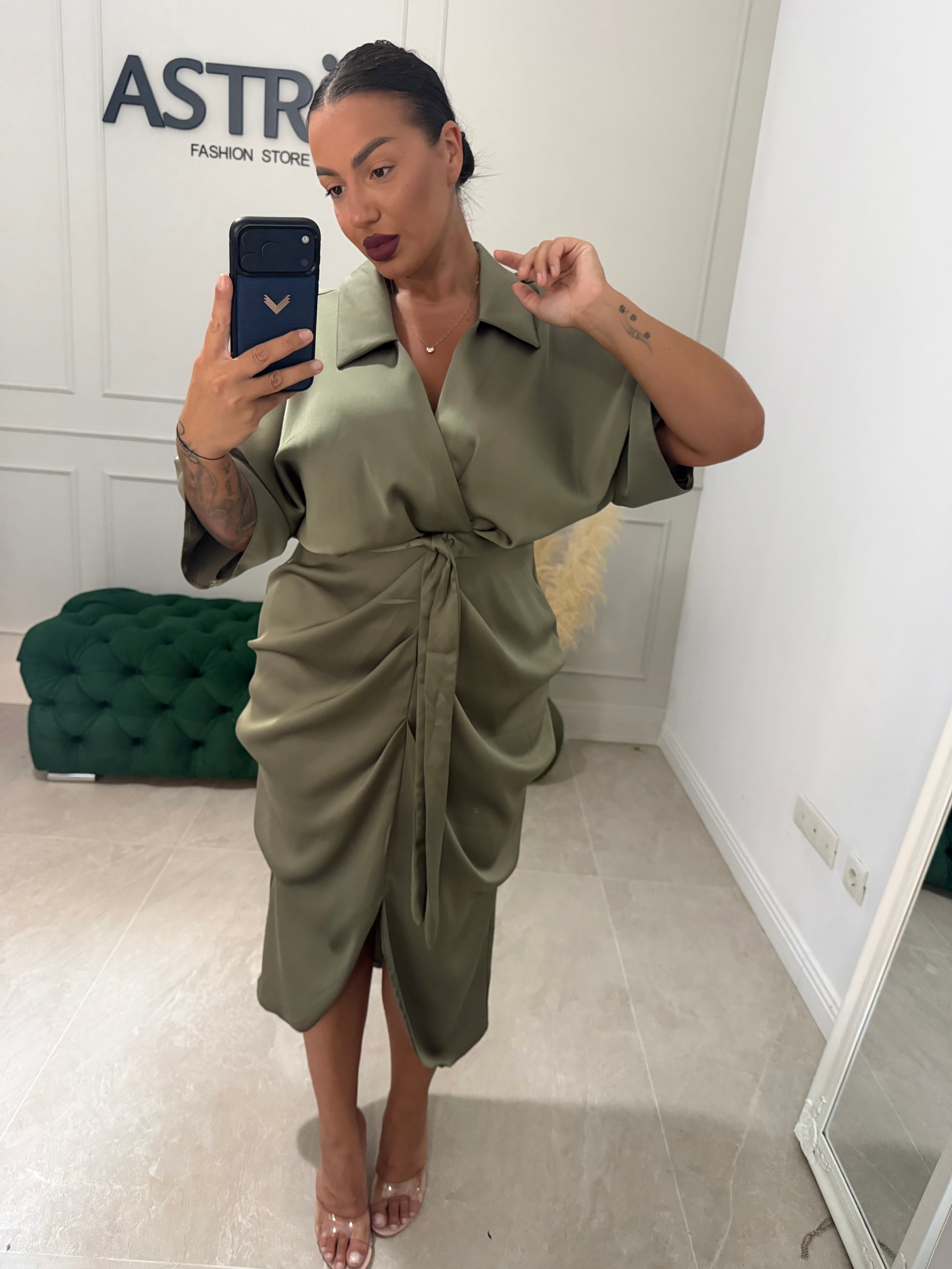 Rochie Tilli midi din satin cu nod in talie
