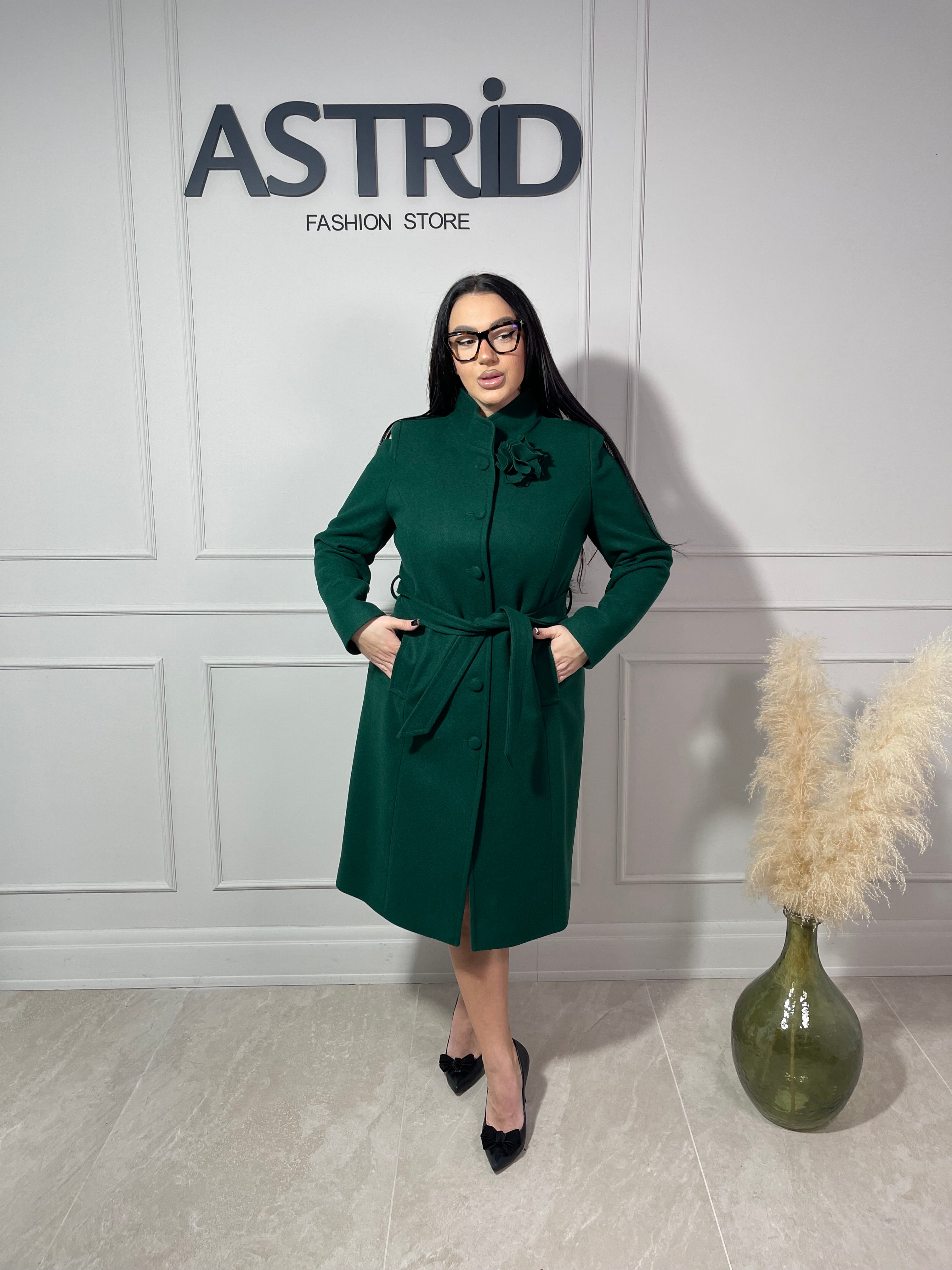 Paton Gart închidere cu naturi cordon în talie și accesoriu floare