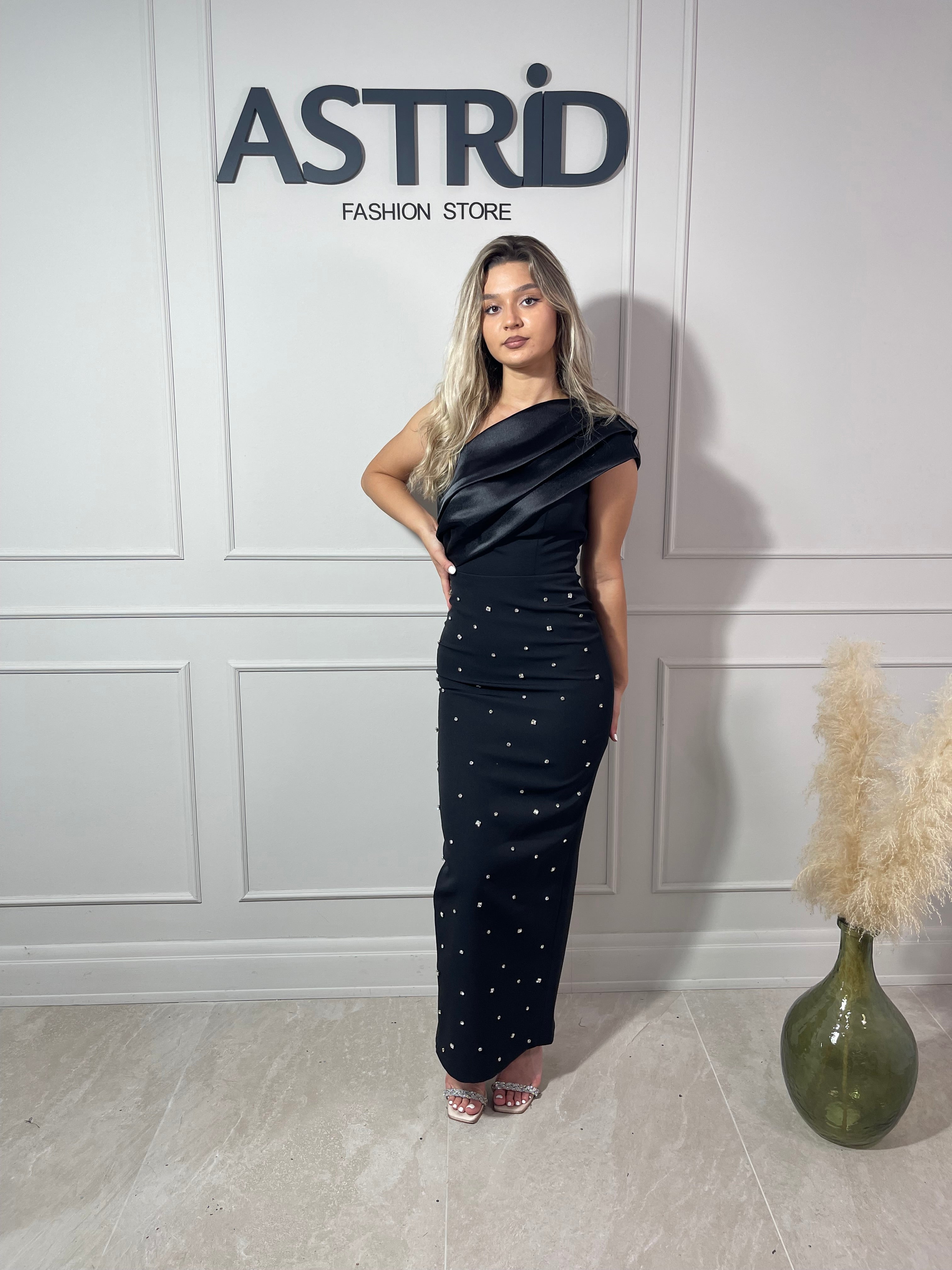 Rochie Bria midi satin la bust și aplicații pietre