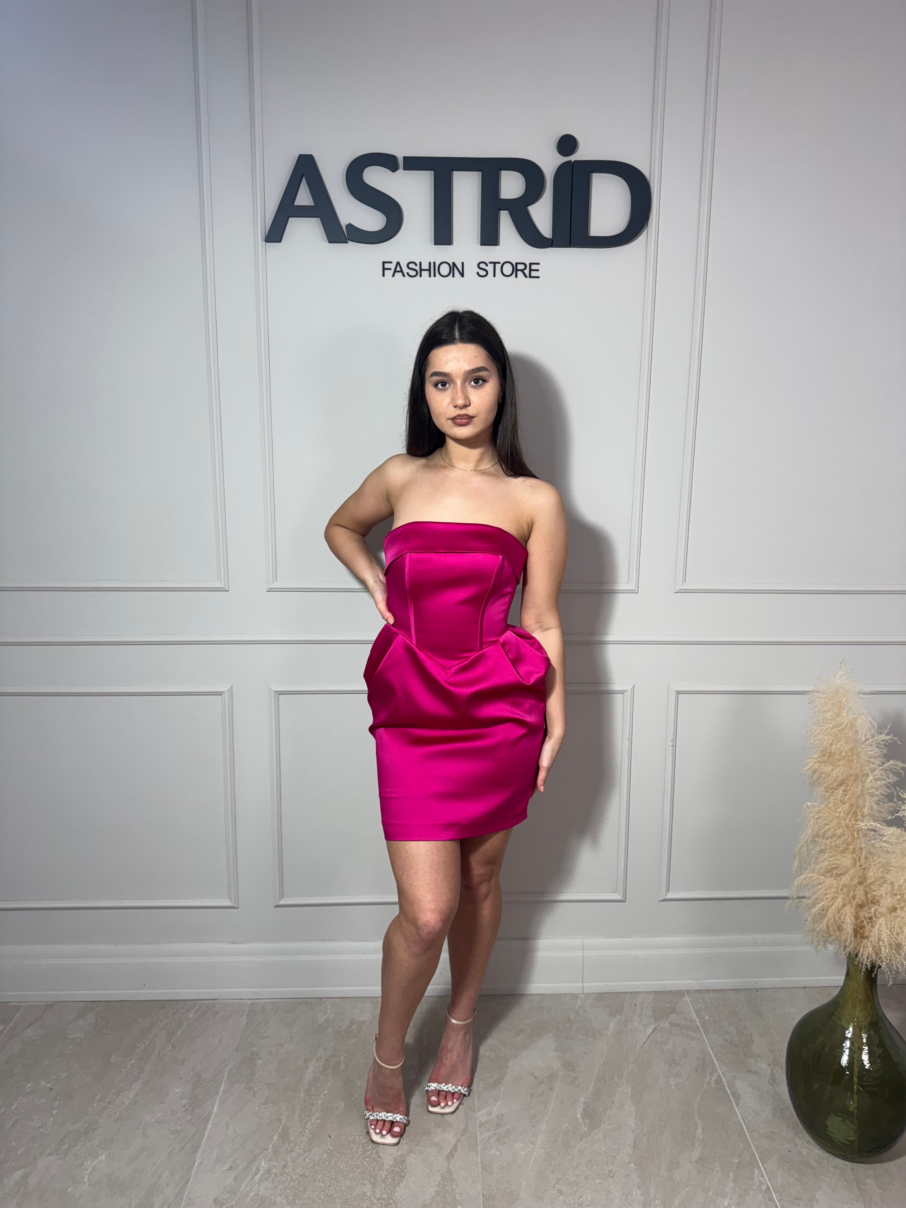 Rochie Jessie scurtă bust dublu și buzunare