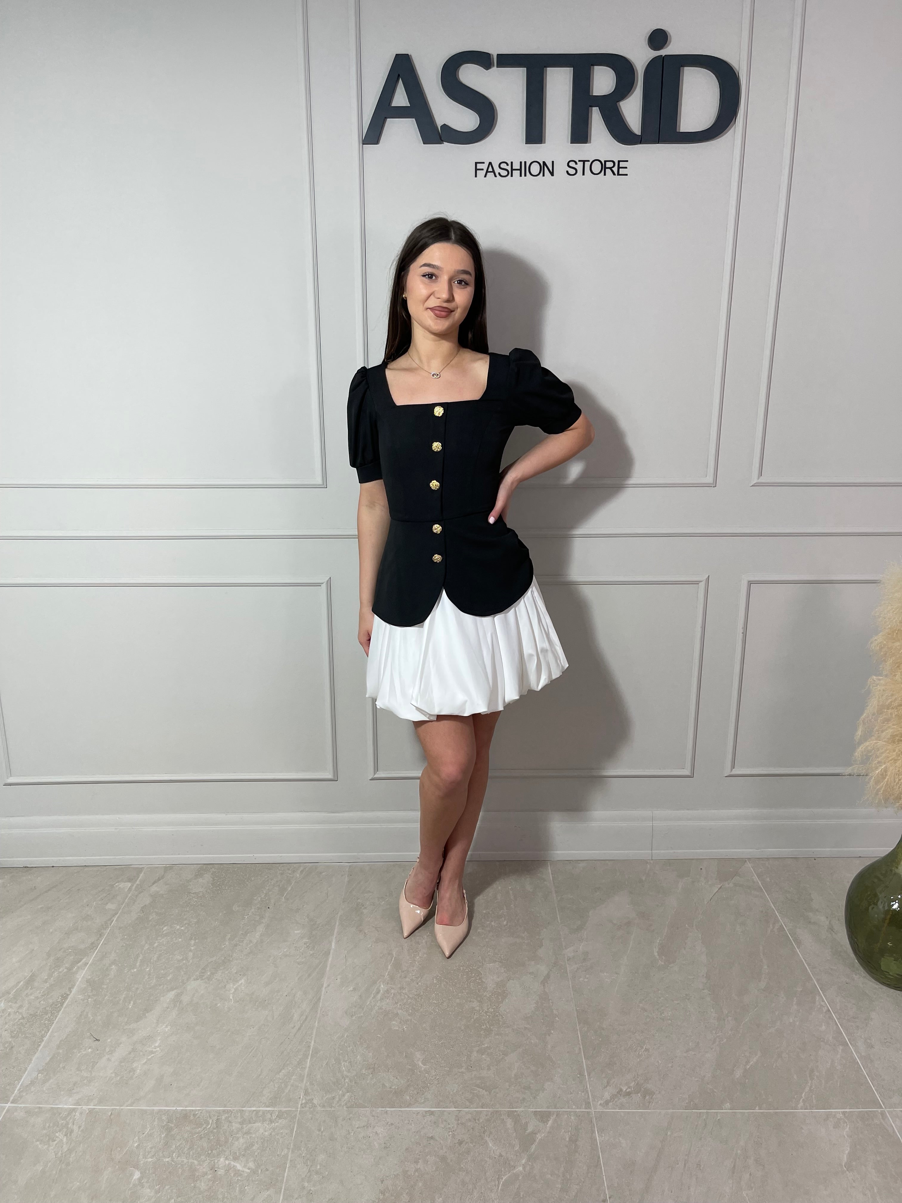 Rochie Bayan scurtă tip sacou cu nasturi aurii