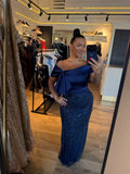 Rochie Greta lunga cu bust satinat si fusta cu aplicatii pietre si perle
