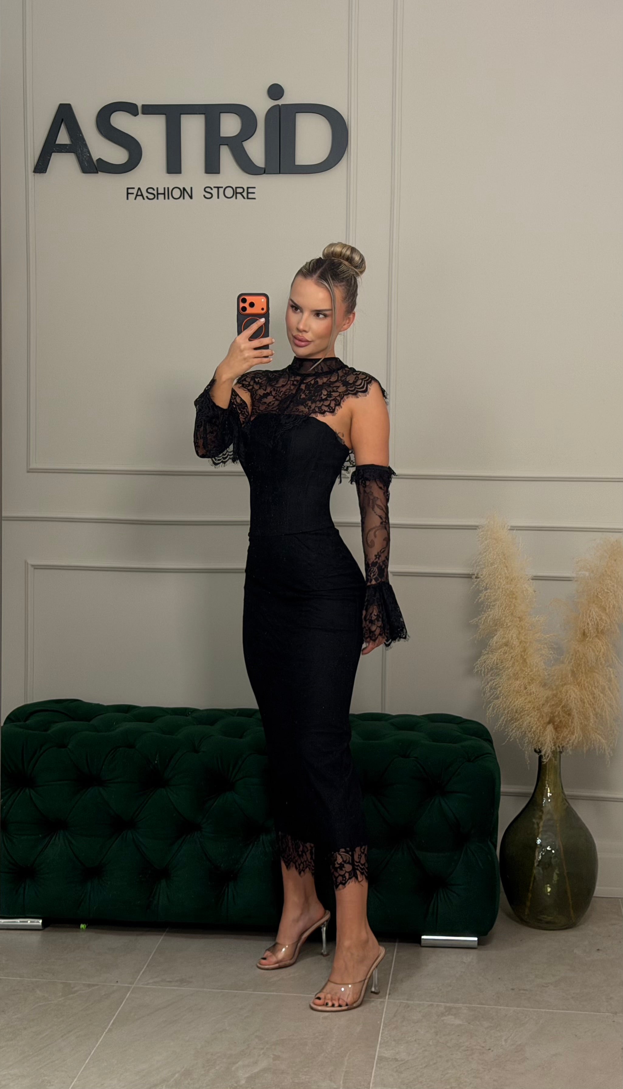 Rochie Fayre midi in dantela cu guler si maneci detasabile
