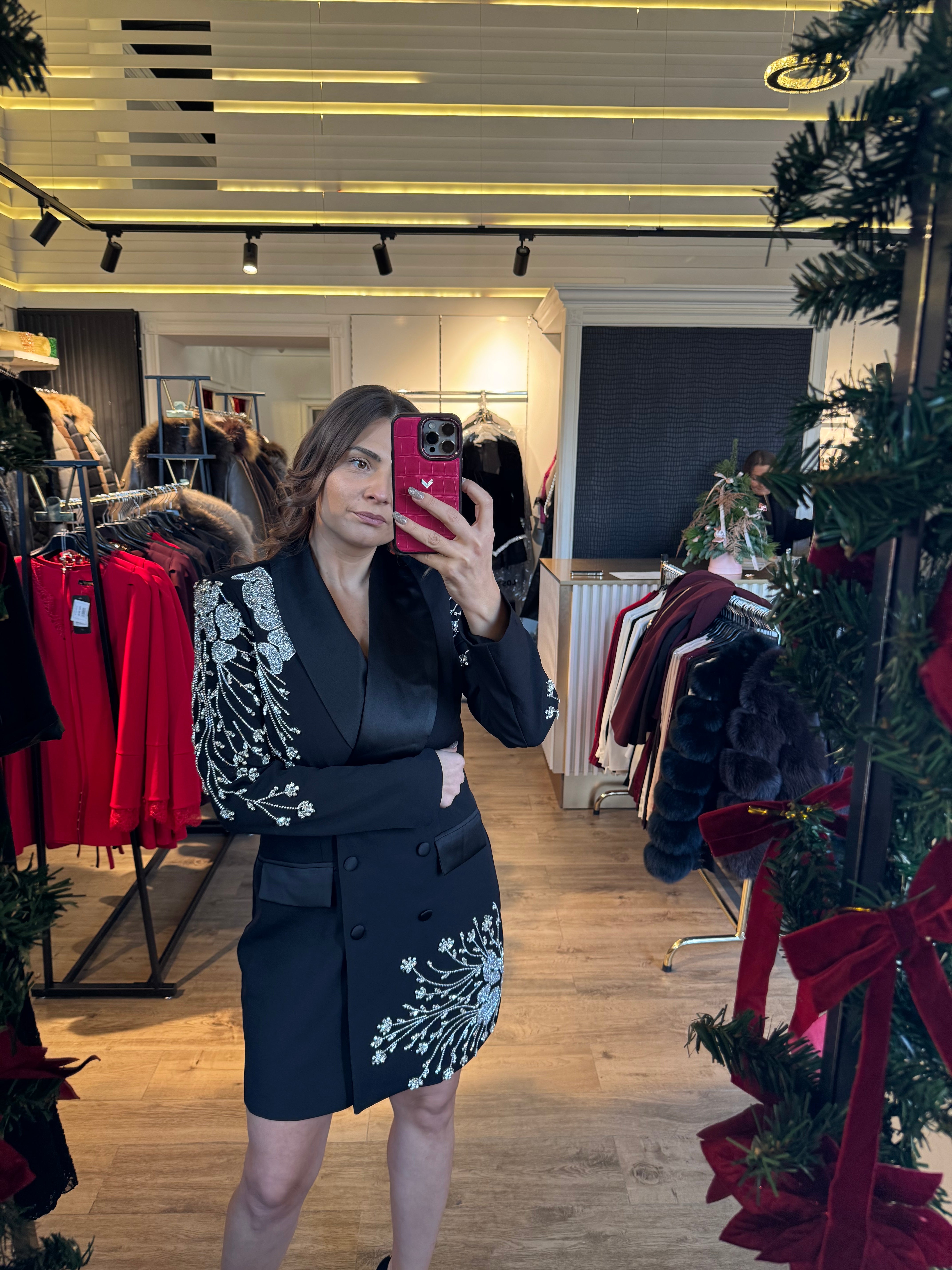 Rochie Seri tip sacou cu aplicatii argintii