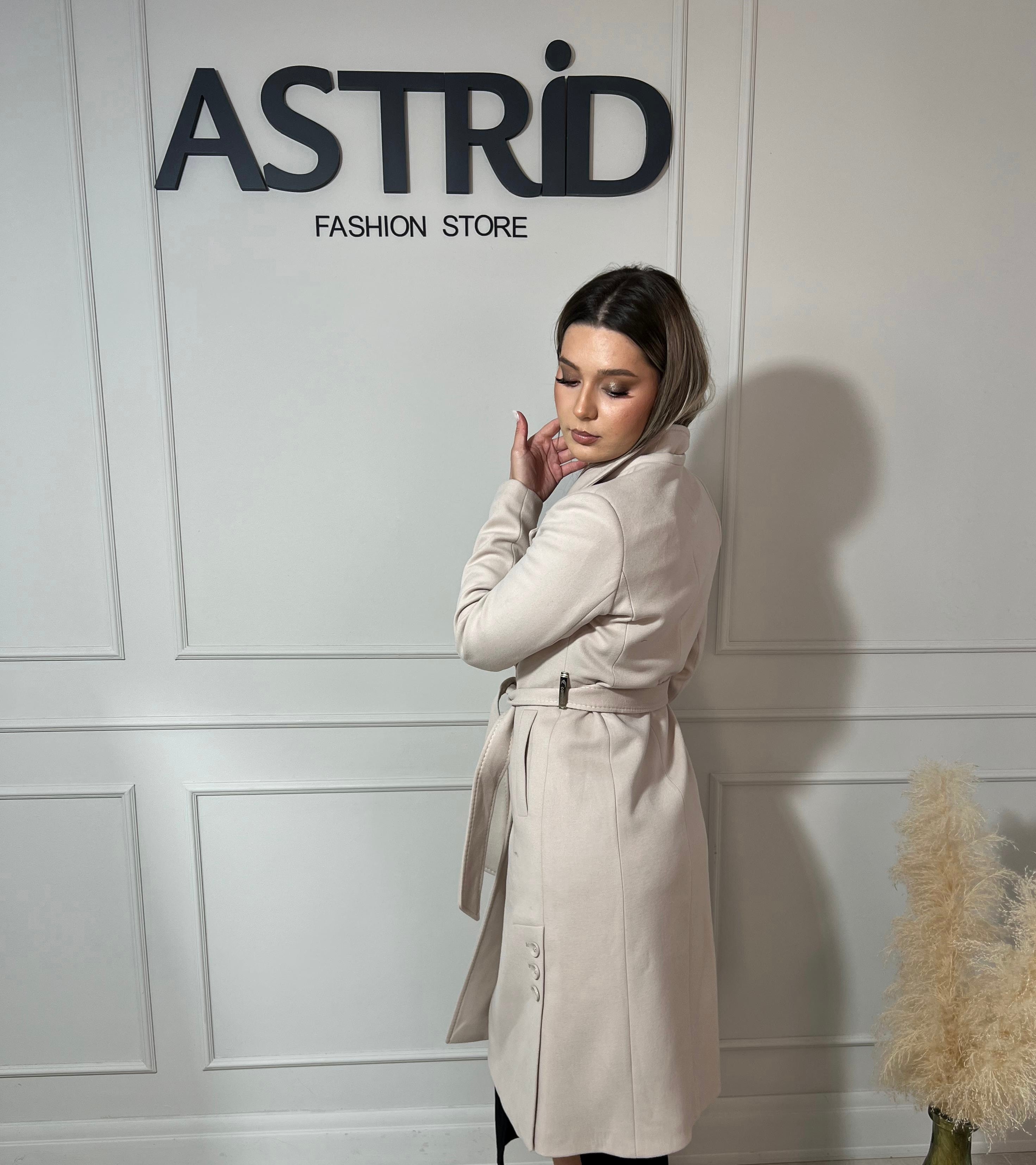 Palton Camelia din cașmir cu nasturi mari